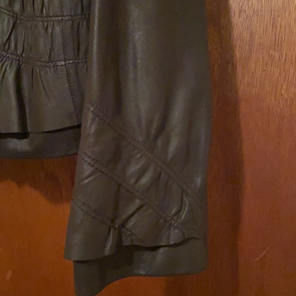 AUTHENTIC ELIE TAHARI 100% GENUINE LEATHER JACKET - Picture 5 of 12